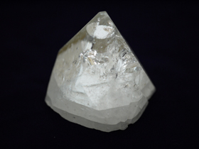 アポフィライトの単結晶
